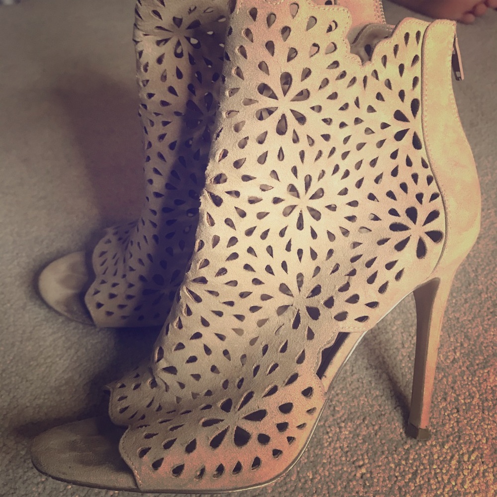 ALDO! Open toe, Laser cut bootie! SEXY!